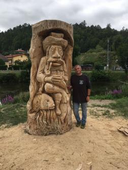 Výroba drevených sôch